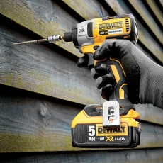 DEWALT DCF887P1 18v Brushless Impact Driver with 1x5ah Battery