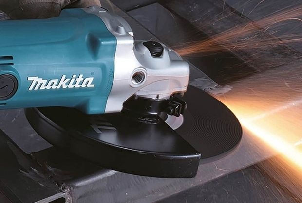 A Guide to Angle Grinders