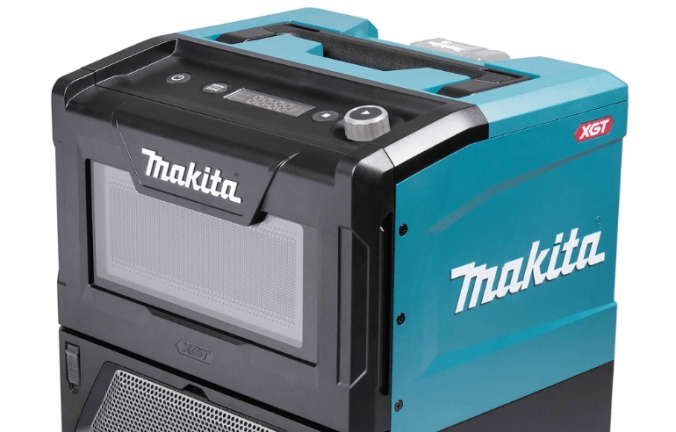 Discover The New Makita XGT Microwave Today