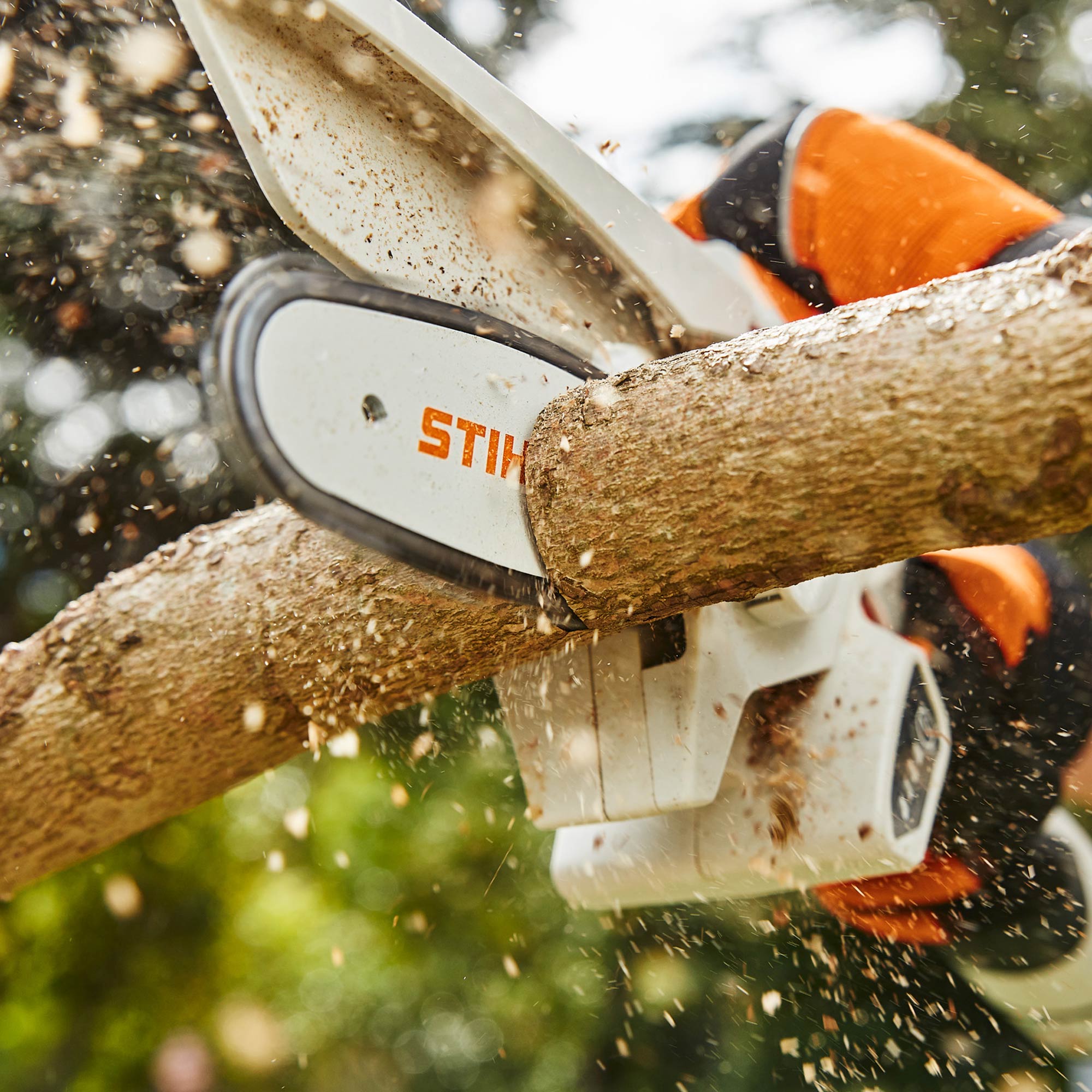 STIHL GTA26 Cordless Hand Pruner ToolStore UK