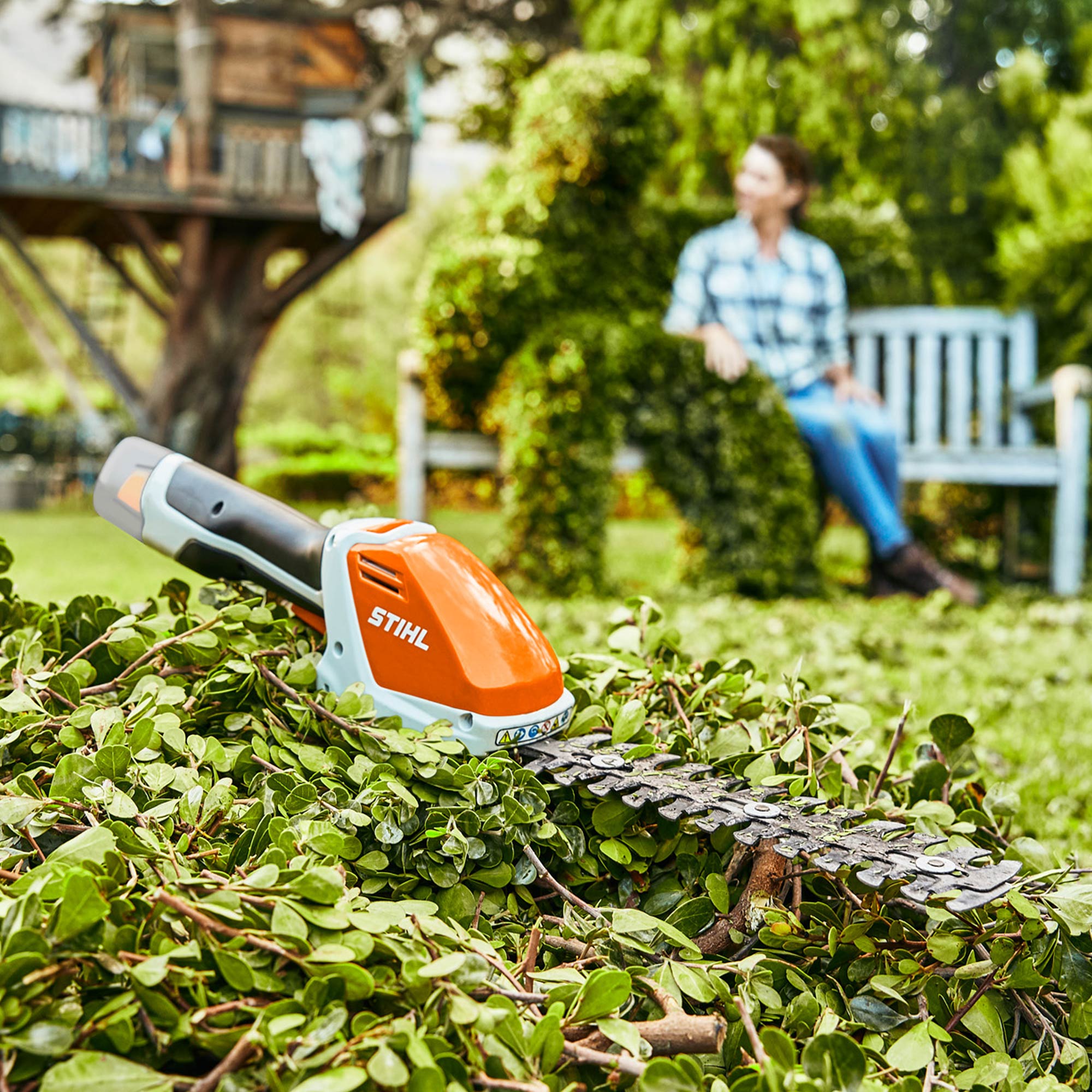 STIHL HSA26 10.8v Shrub Shears ToolStore UK