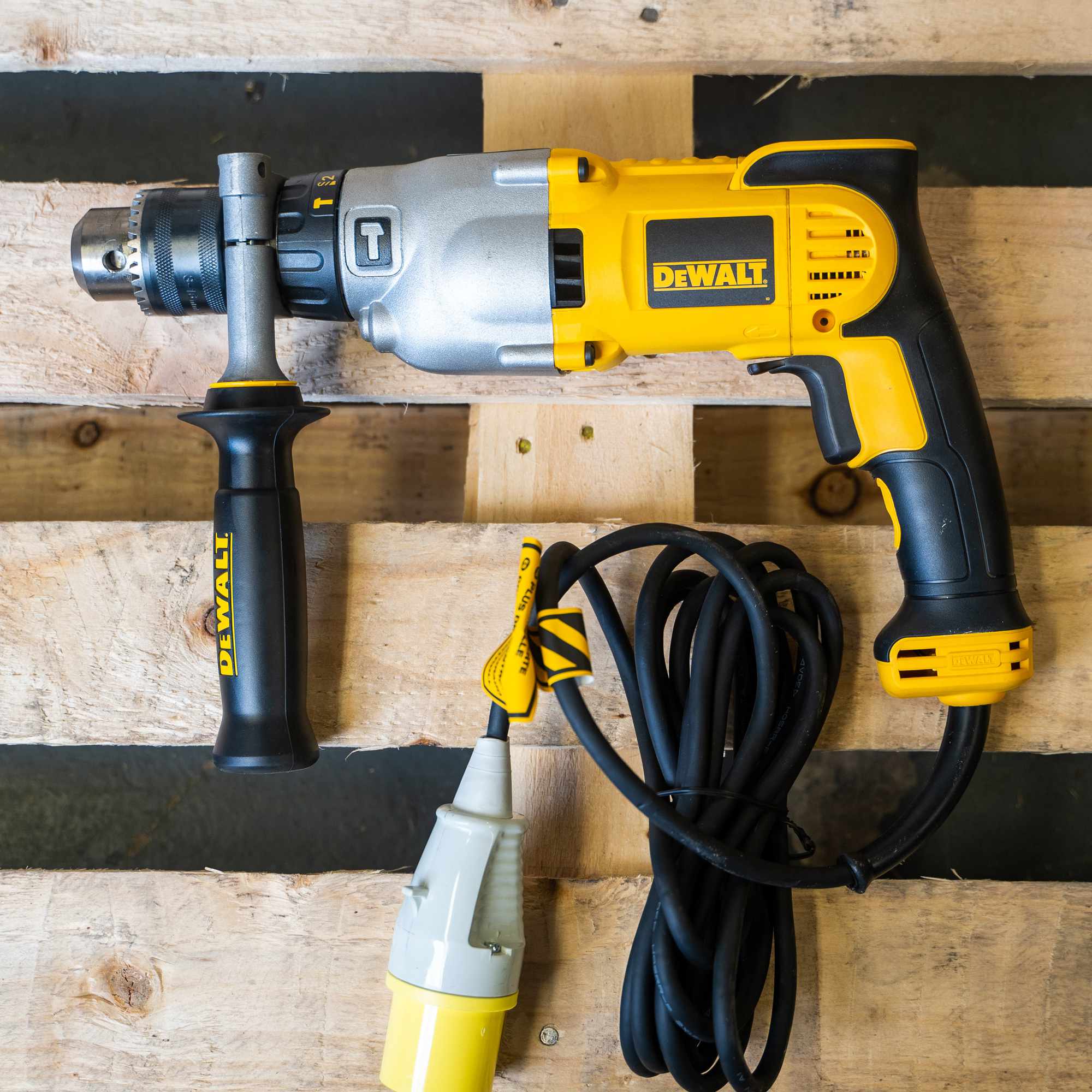 DEWALT D21570KL 110v 127mm Dry Diamond Drill ToolStore UK