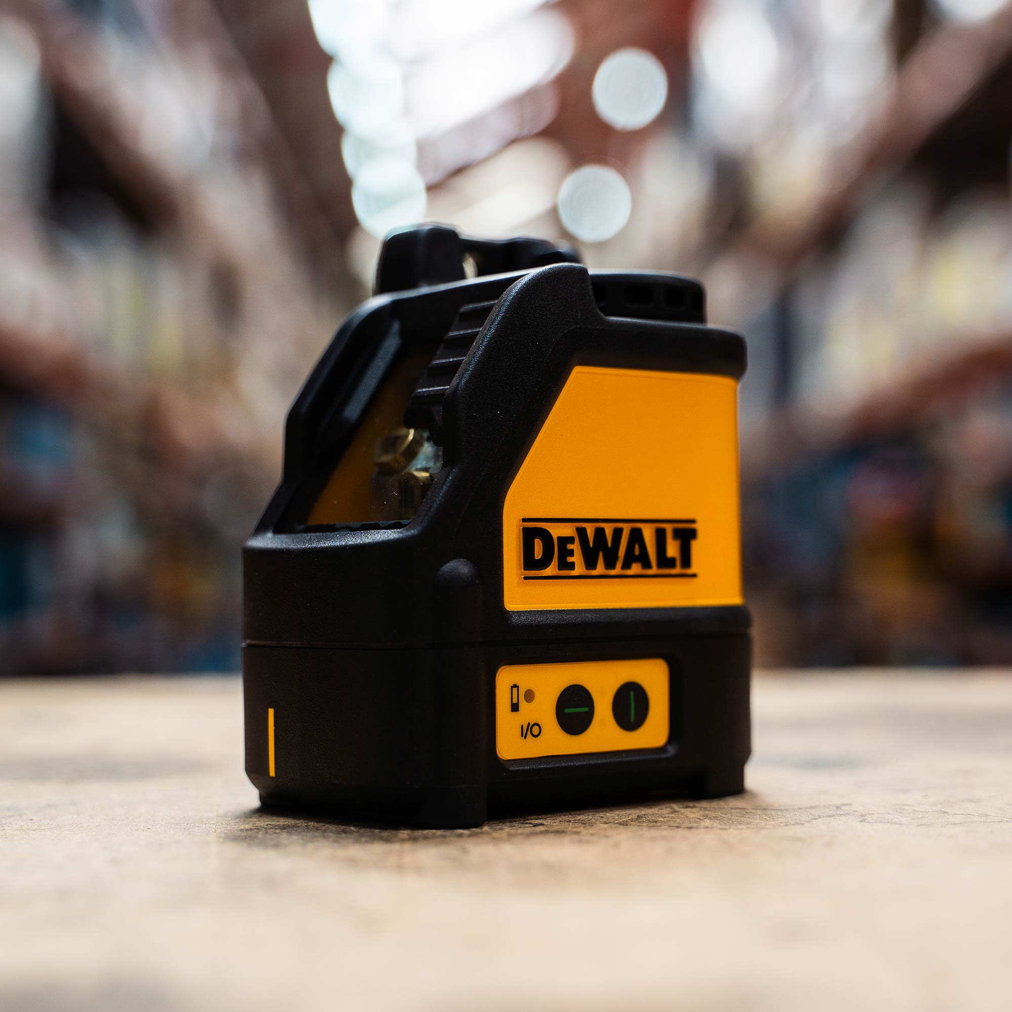 DW088CG DEWALT Cross Line Green Laser ToolStore UK