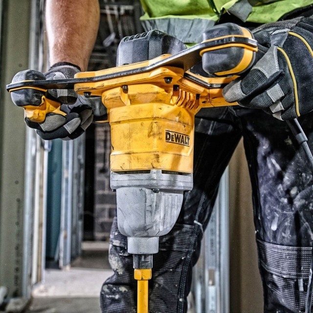 DEWALT DEWALT DWD241 110v 1600w Paddle Mixer