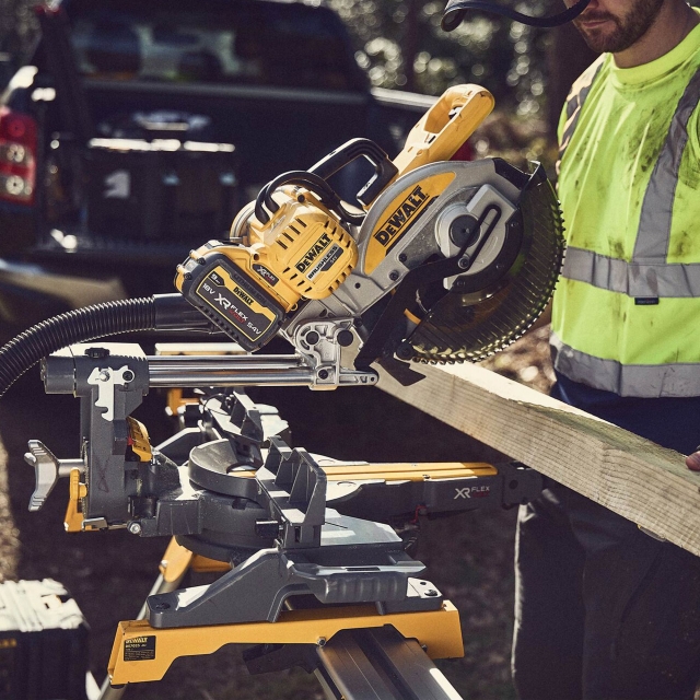 DEWALT DEWALT DE7025 Mitre Saw Mounting Bracket (1 Pair)