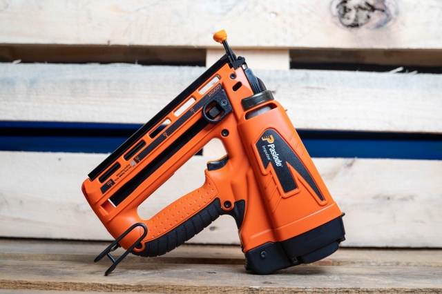PASLODE PASLODE IM65A/F16 Li-Ion Impulse Angled Nailer