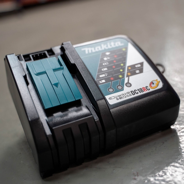 MAKITA DLX2131TJ 18v DHP482/DTD152 Twin Pack with 2x5ah batteries