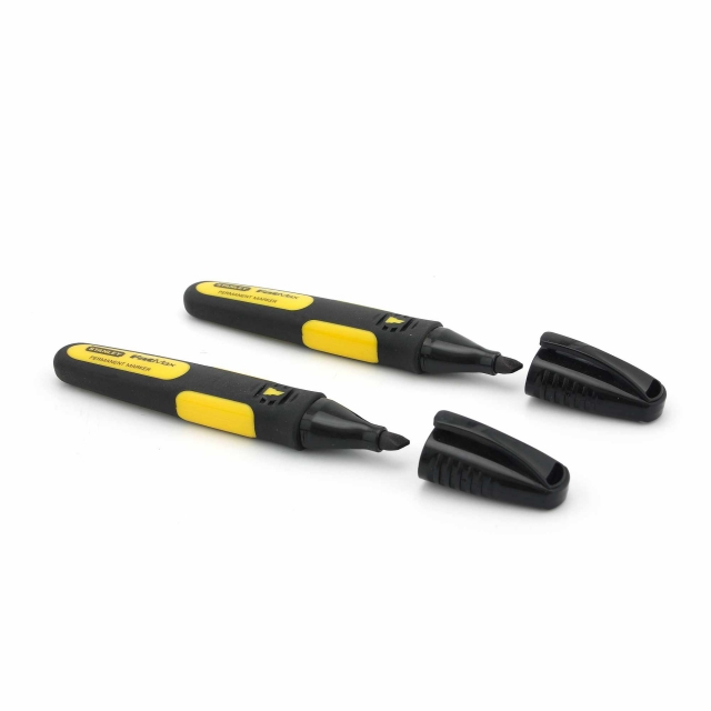 STANLEY STANLEY 0 47 314 Fatmax Black Chisel Tip Permanent Marker (2 pack)
