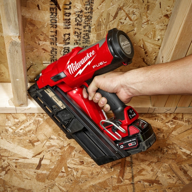 MILWAUKEE MILWAUKEE M18FFN-0C 18v FUEL Framing Nailer BODY