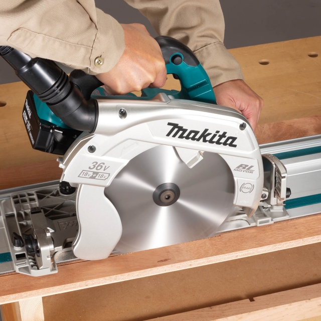 MAKITA MAKITA DHS900Z Twin 18v Brushless 235mm Circular Saw BODY ONLY (wthout AWS Chip)