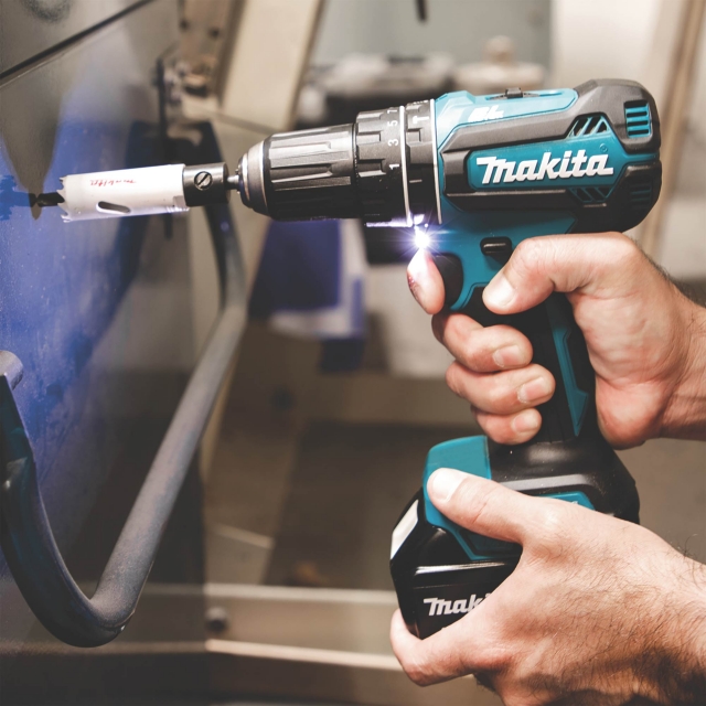 MAKITA MAKITA DHP485STX5 18v Combi Drill 1x5ah + 101 Accessories