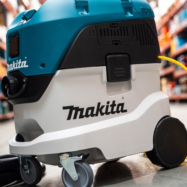 MAKITA MAKITA VC4210MX1/1 110v 16A M-Class Dust Extractor