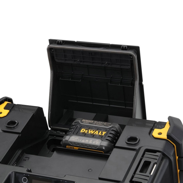 DEWALT DEWALT DWST1-81079 240v Tstak Radio