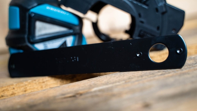 MAKITA MAKITA DGA463Z 18v Brushless 115mm Grinder BODY ONLY