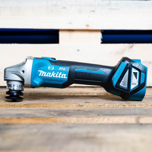 MAKITA MAKITA DGA463Z 18v Brushless 115mm Grinder BODY ONLY