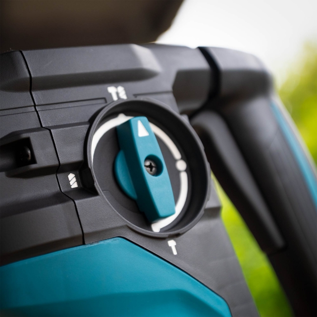 MAKITA MAKITA HR3001CJ 110v SDS Plus 1050w Rotary Hammer