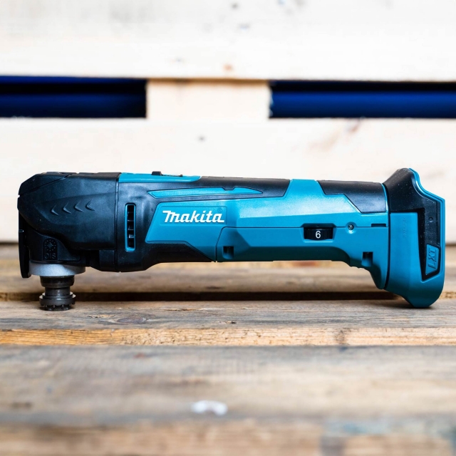 Makita DTM51Z Cordless Multi-tool