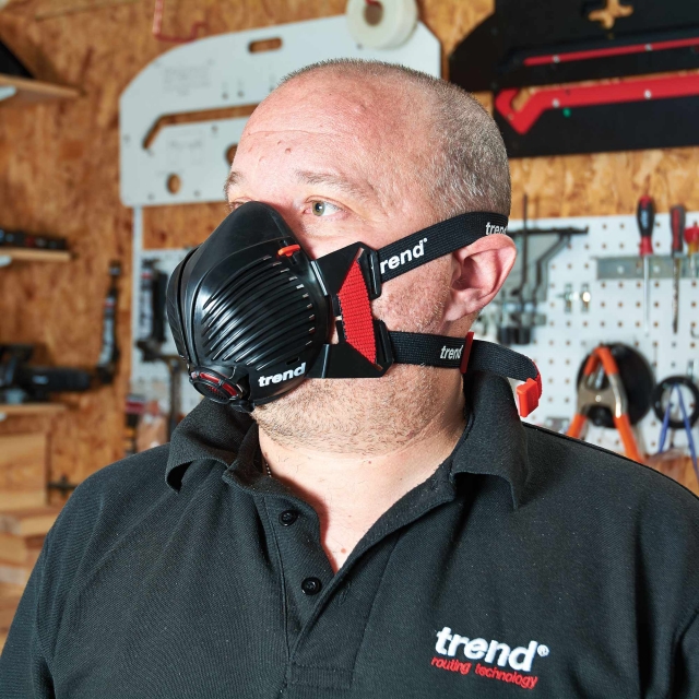 TREND TREND STEALTH/ML Airstealth Half Mask Medium / Large