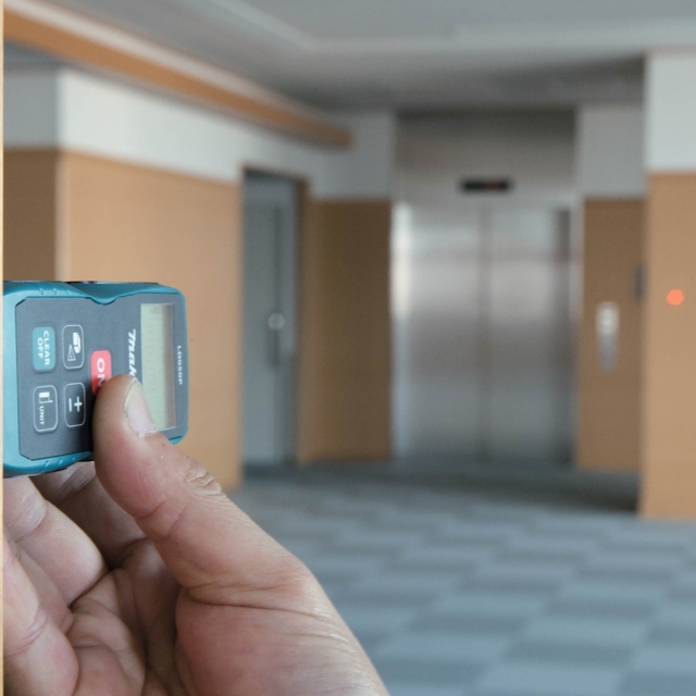 MAKITA MAKITA LD050P Laser Distance Measure