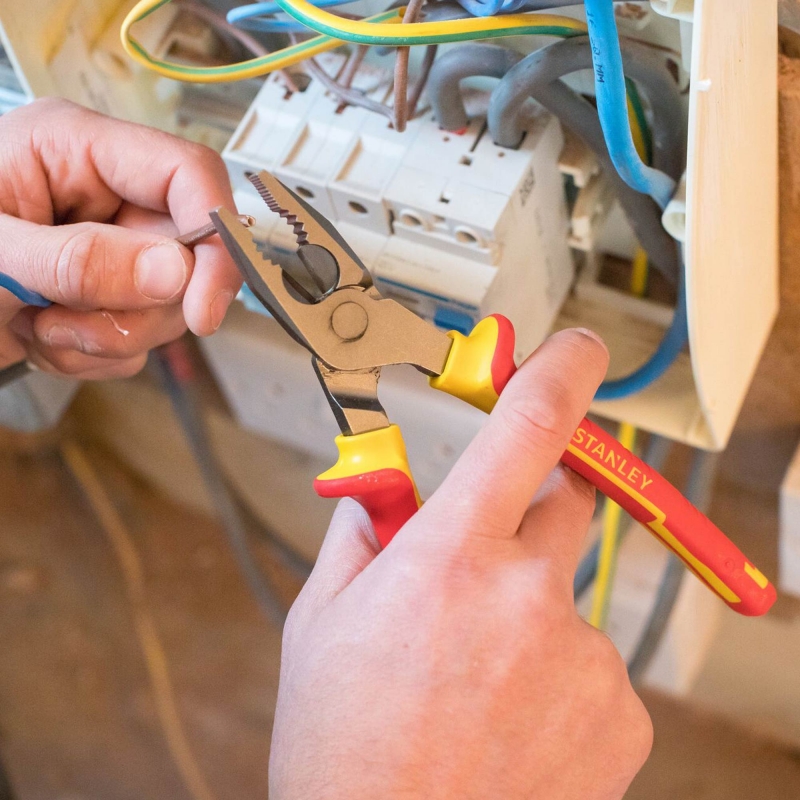 STANLEY STANLEY 0 84 001 Fatmax 185mm VDE Combi Pliers