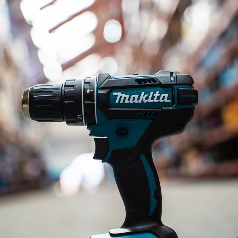 MAKITA MAKITA DHP482GX14 18v Combi Drill with 1x6ah Battery