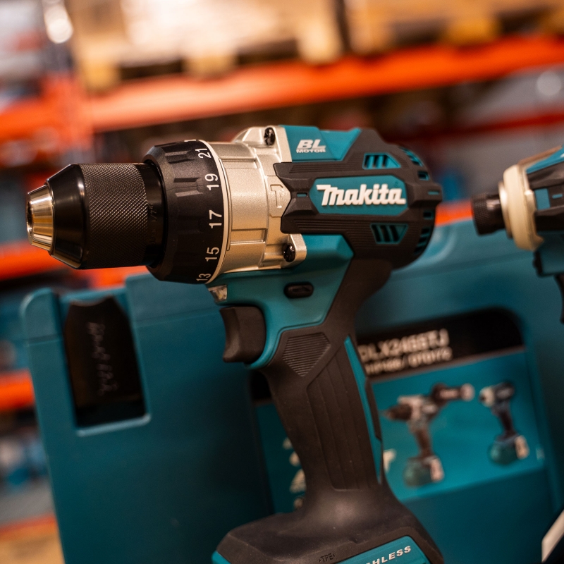 MAKITA MAKITA DLX2455TJ 18v DHP486/DTD172 Twin Kit with 2x5ah Batteries