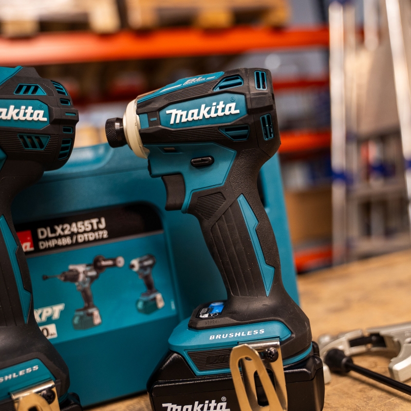 MAKITA MAKITA DLX2455TJ 18v DHP486/DTD172 Twin Kit with 2x5ah Batteries