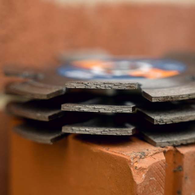 PREMIER DIAMOND PREMIER DIAMOND DP19120 P6-TWC 125mm Triple-Disc Blade