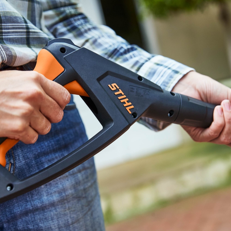 STIHL STIHL RE130+ Pressure Washer plus Foam Nozzle