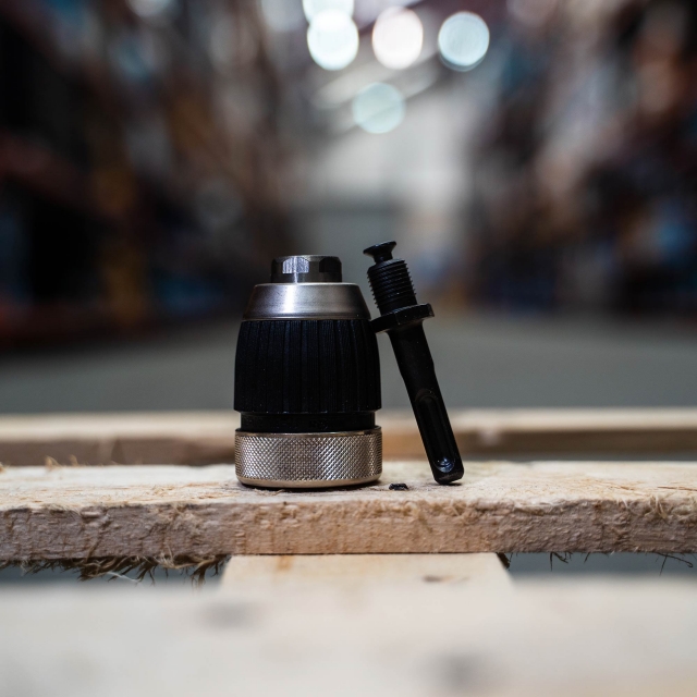 MAKITA MAKITA S-MAK32C 240v SDS Plus Rotary Hammer Drill complete with Accessories