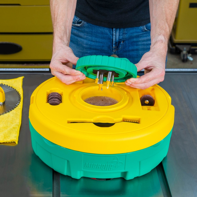 MICROJIG MICROJIG BC-81012 BLADECLEAN Blade/Bit Clean System