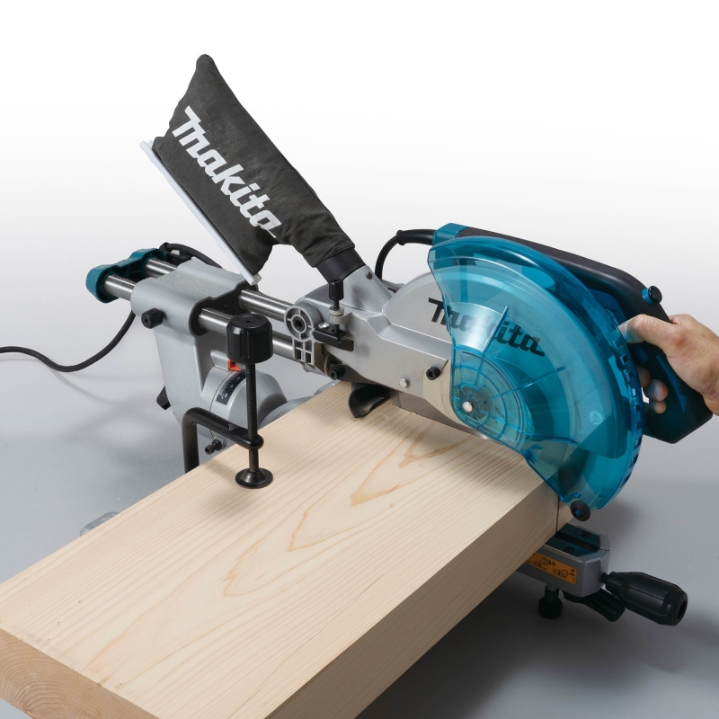 MAKITA MAKITA LS1110F 110v 260mm Slide Compount Mitre Saw