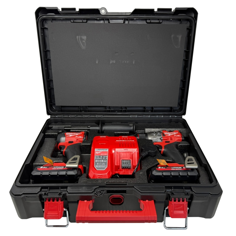 MILWAUKEE MILWAUKEE M18FPP2A3-302P M18 Fuel Combi/Impact Driver Twin Pack with 2 x 3Ah Batteries