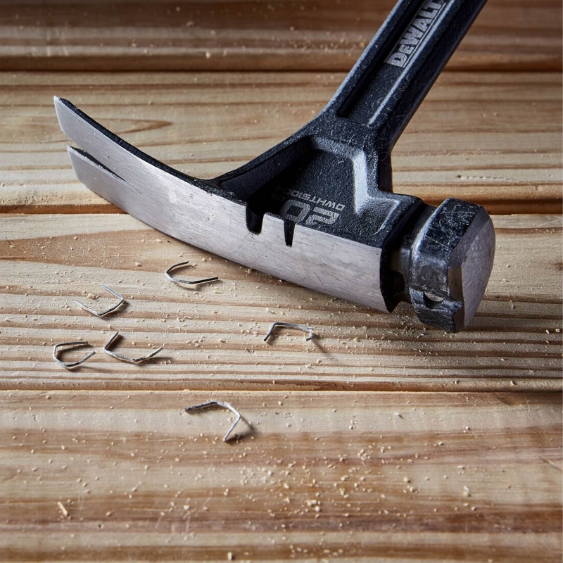 DEWALT DEWALT DWHT51004-0 Rip-Claw Steel Hammer - 20oz