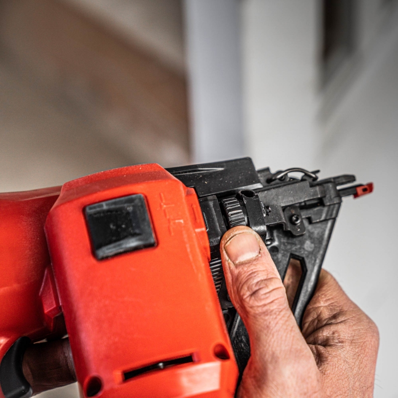 MILWAUKEE MILWAUKEE M18FN16GA-0 18v 16G Finish Nailer BODY ONLY