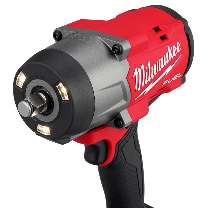 MILWAUKEE MILWAUKEE M18FHIW2F12-502X FUEL 18v Impact Wrench with 2x5ah Batteries
