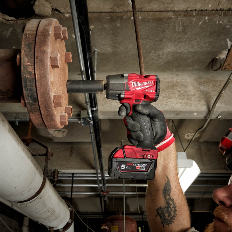 MILWAUKEE MILWAUKEE M18FMTIW2F12-502X 18v FUEL G2 Impact Wrench with 2x5ah Batteries