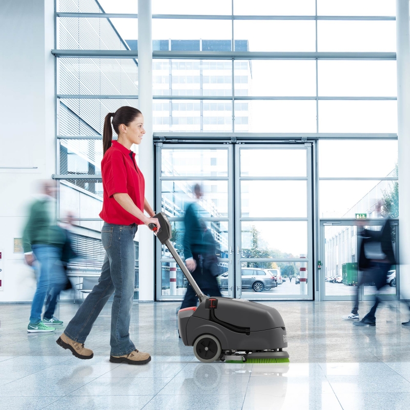 NUMATIC NUMATIC 920086 TTB1840NXRHM 36v Scrub Dryer with 2x Batteries