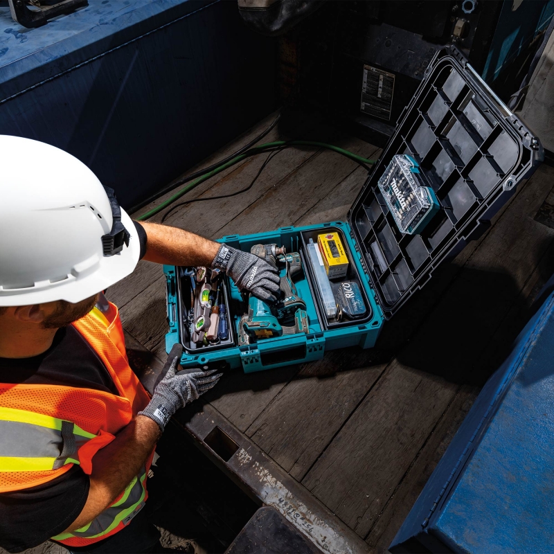 MAKITA MAKITA P-91039 MakTrak Medium Toolbox