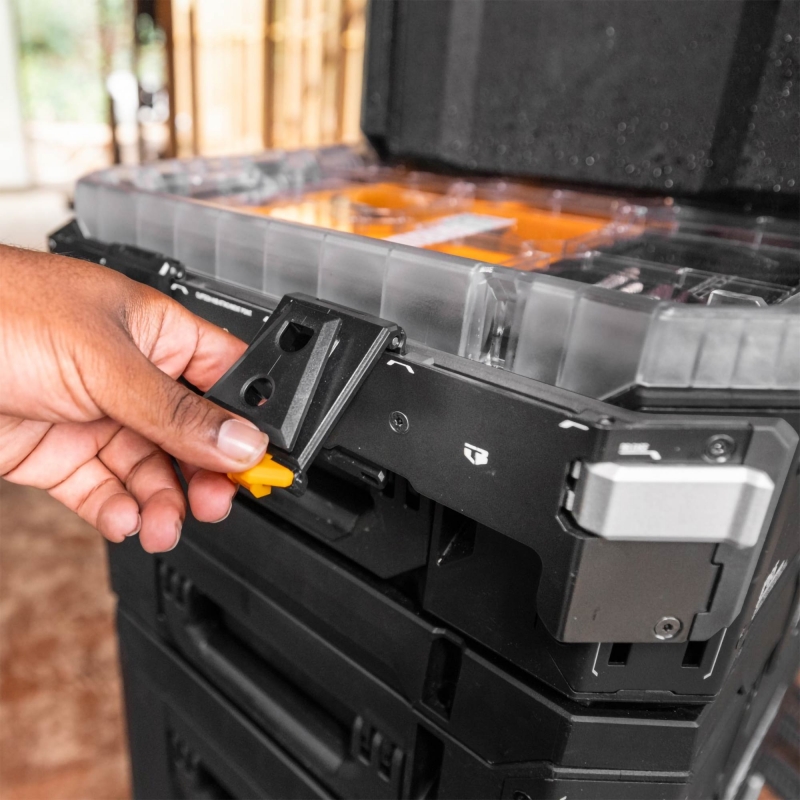 TOUGHBUILT TOUGHBUILT TB-B1-A-30 StackTech Bar