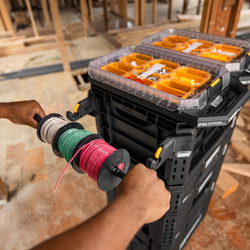 TOUGHBUILT TOUGHBUILT TB-B1-A-32 StackTech Roll Holder