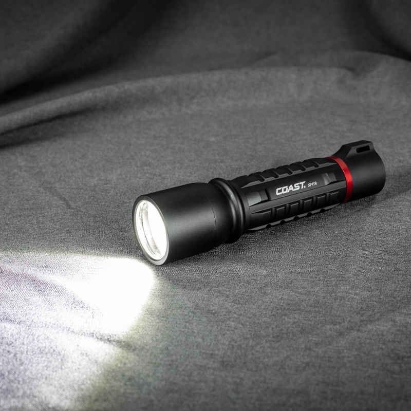 COAST COAST XP11R Rechargeable Torch - 2000 Lumens