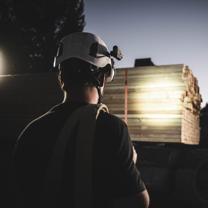 COAST COAST SHL2R Rechargeale Helmet Light 500 Lumens