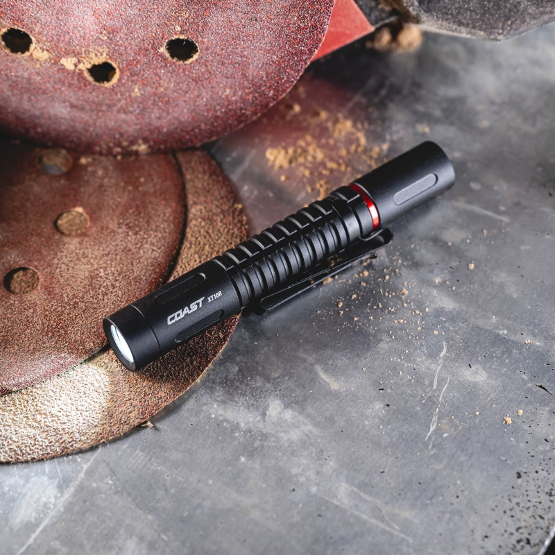 COAST COAST XT10R Rechargeable Torch 280 Lumens