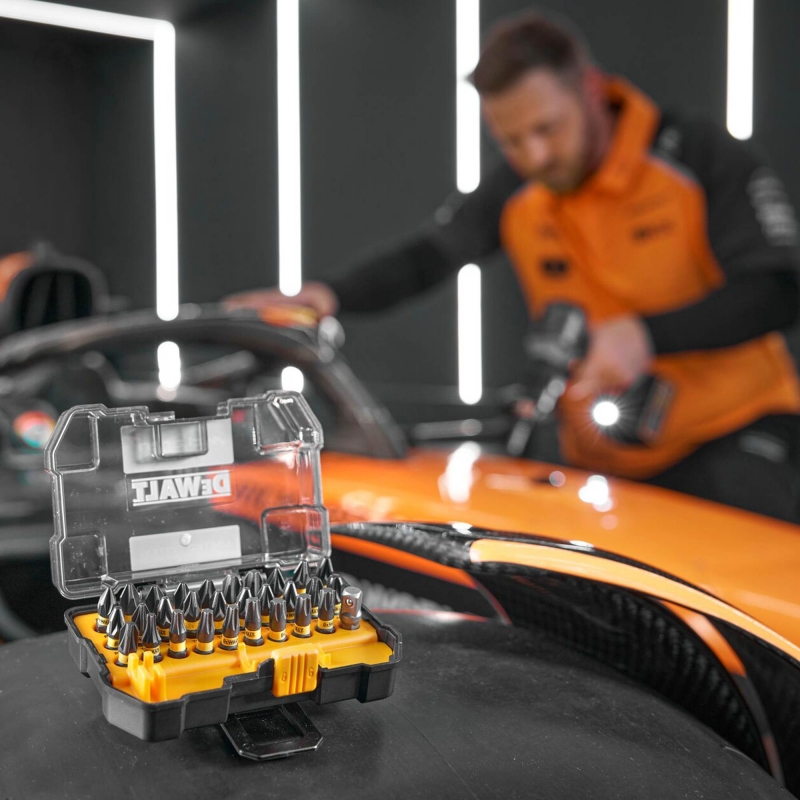 DEWALT DEWALT DT70901T 32pc McLaren Screwdriving Set with Magnetic Bit Holder