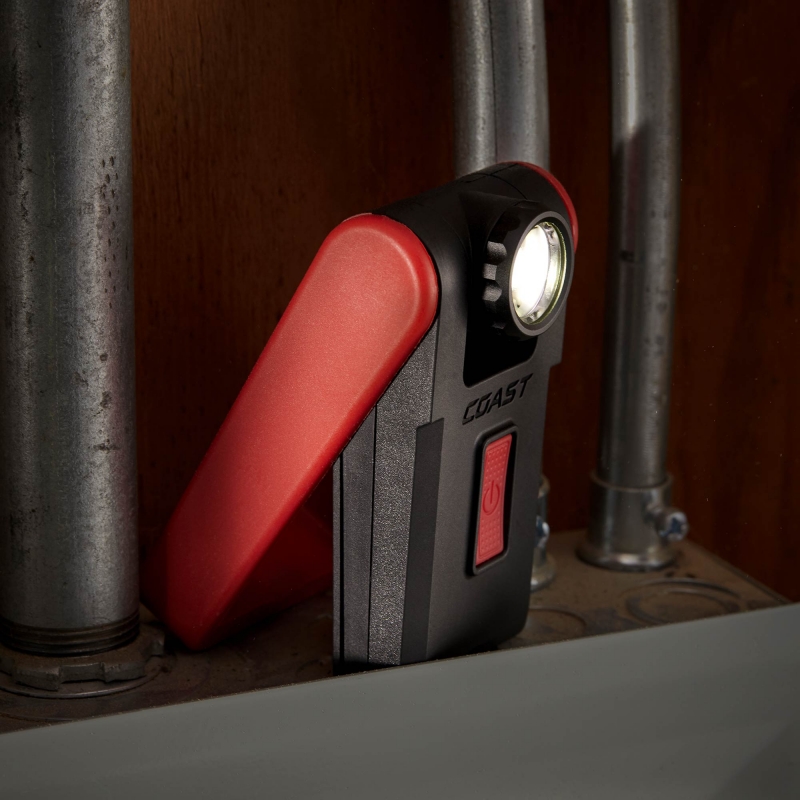 COAST COAST PM200-R Dual Power Rechargeable Work Light