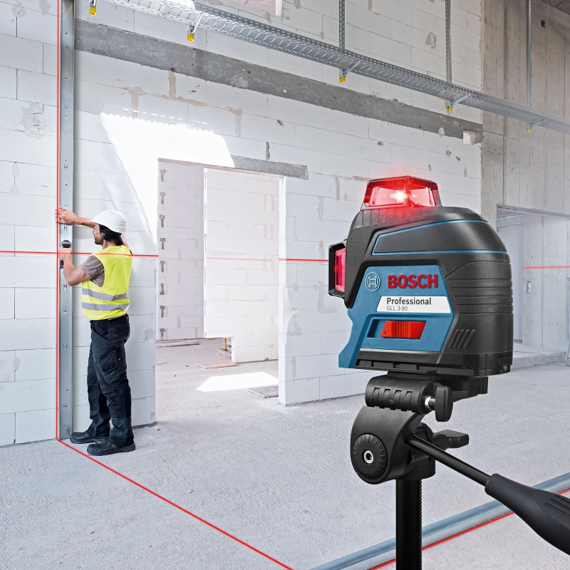 BOSCH BOSCH GLL380 3 Plane Line Laser 4xAA Batteries