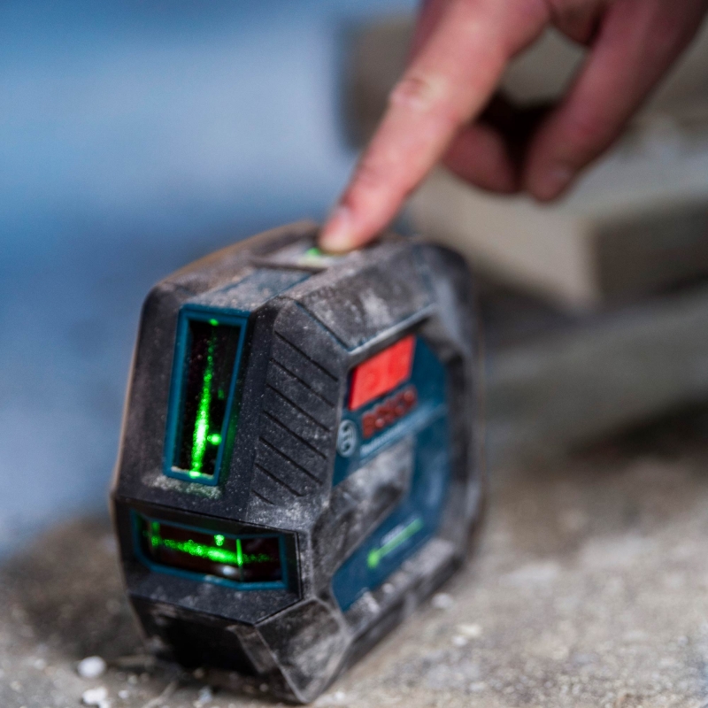 BOSCH BOSCH GLL20-22G Professional Line Laser with LB10 bracket