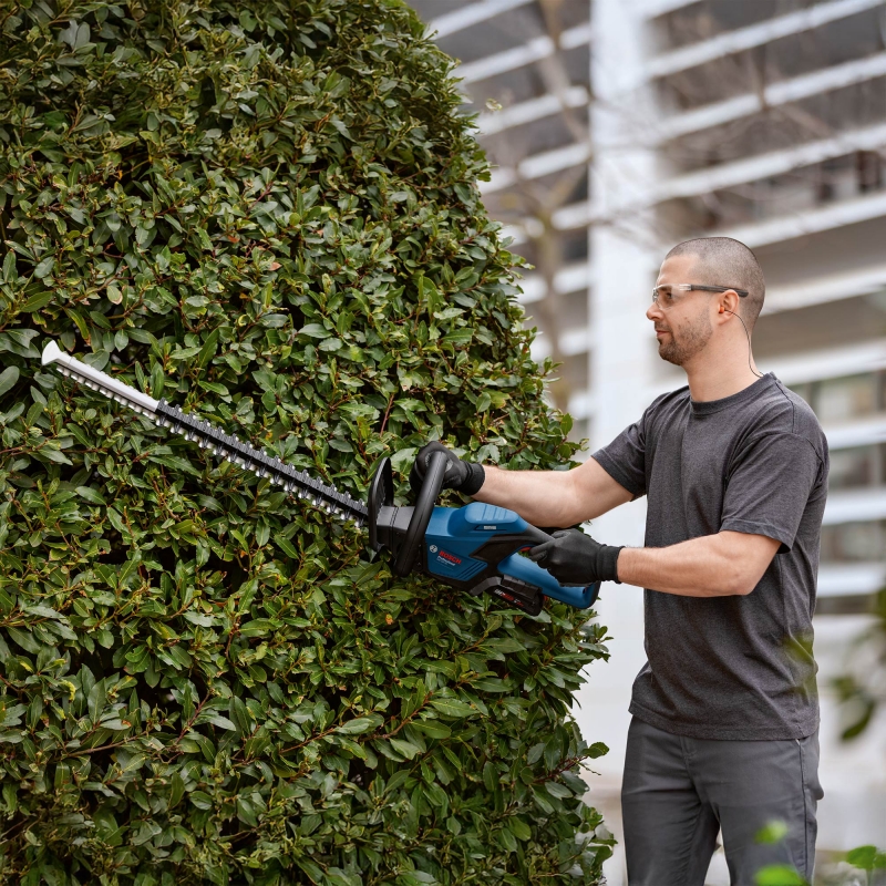 BOSCH BOSCH GHE18V-60 18v Brushless Hedge Trimmer BODY ONLY