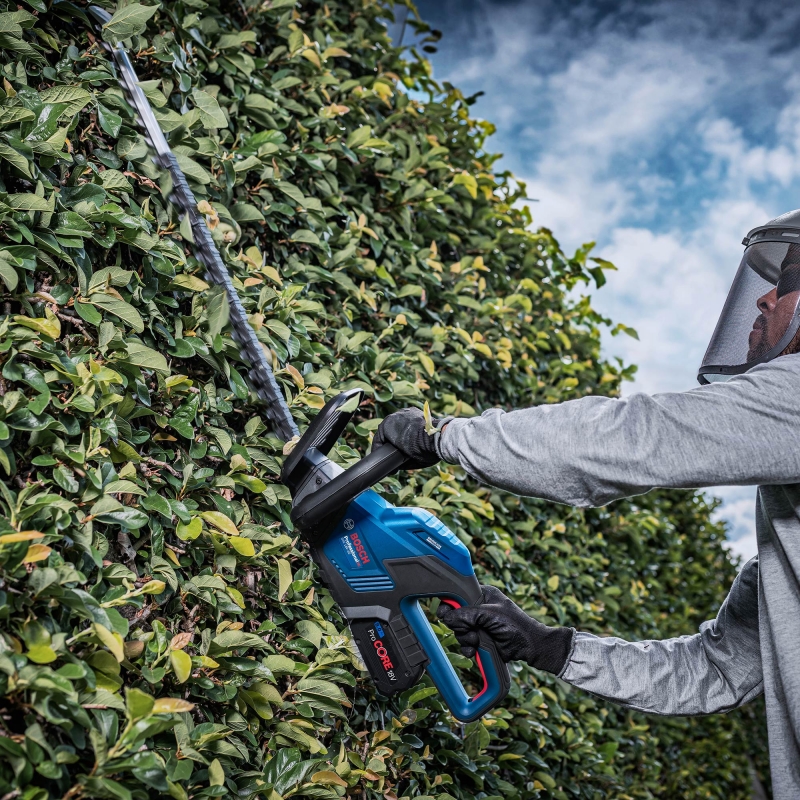 BOSCH BOSCH GHE18V-60 18v Brushless Hedge Trimmer BODY ONLY